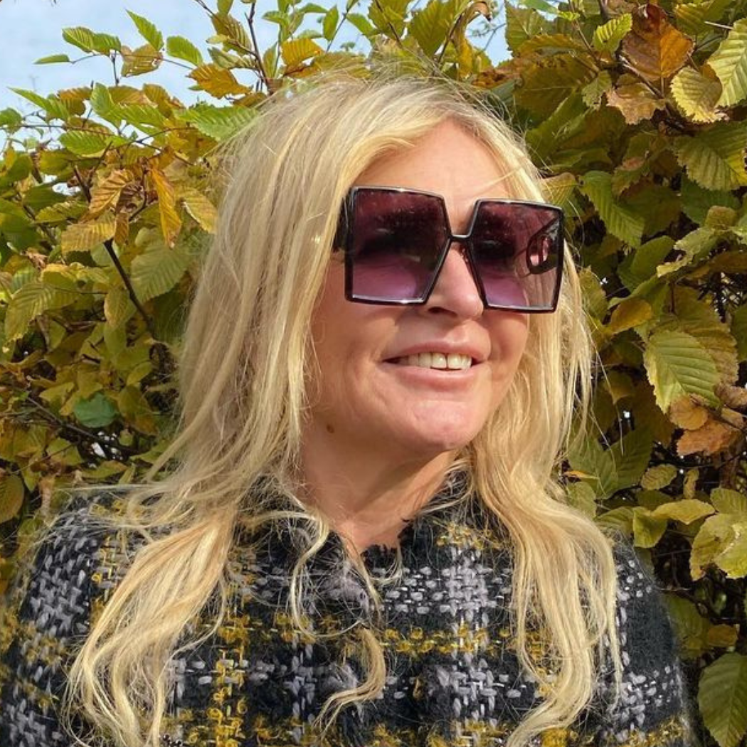 Ciepła spódnica na zimę? Olejnik i Gessler noszą model, który wygląda jak z pokazu Chanel, a kosztuje grosze